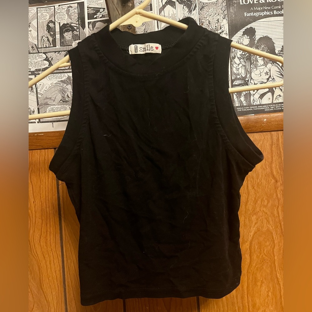 Black Sleeveless Crop Top